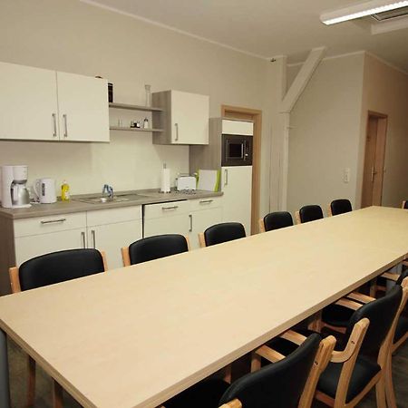 Kutterfisch Kajueten Direkt Im Stadthafen Sassnitz Exterior foto